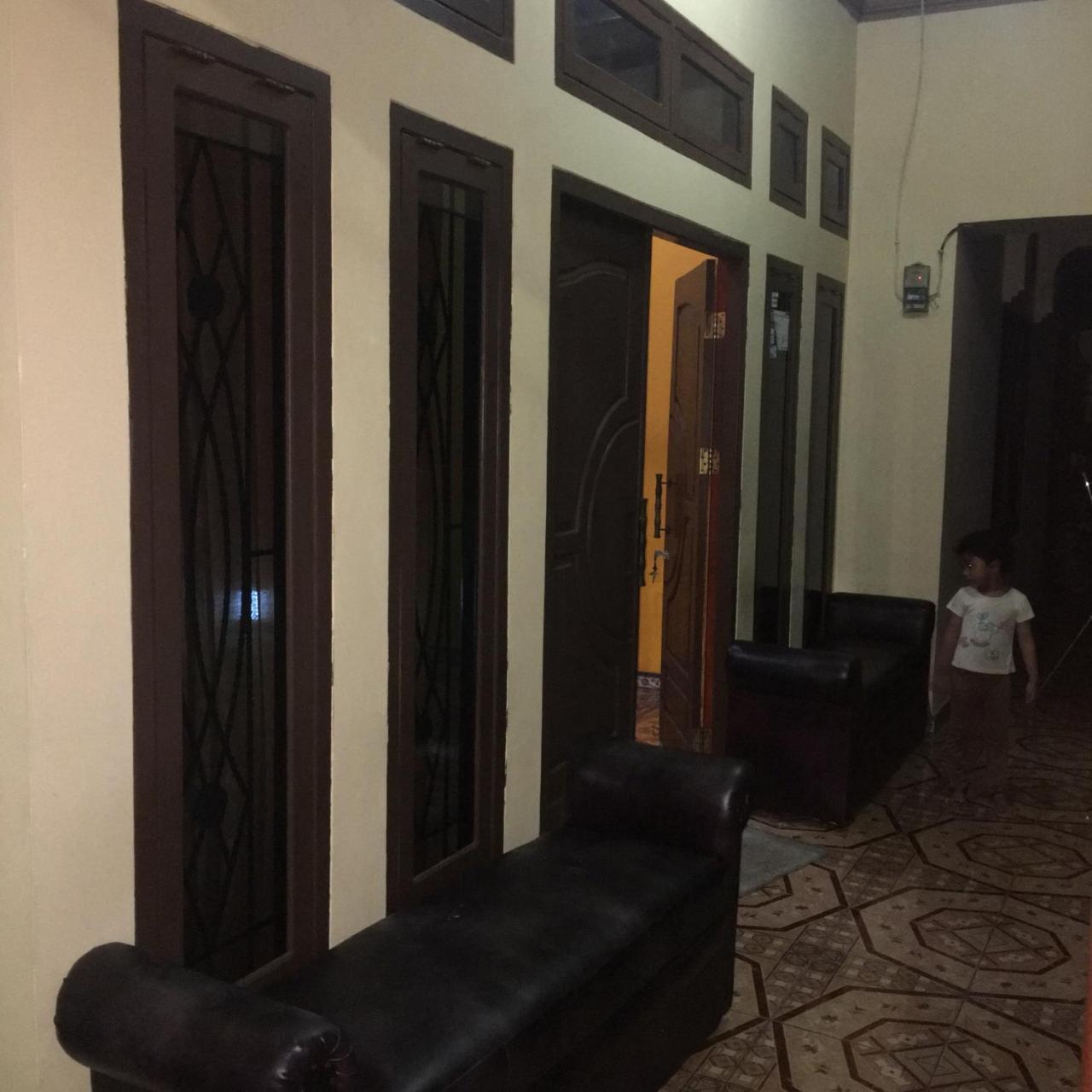 Aini Home Stay Ternate Zewnętrze zdjęcie