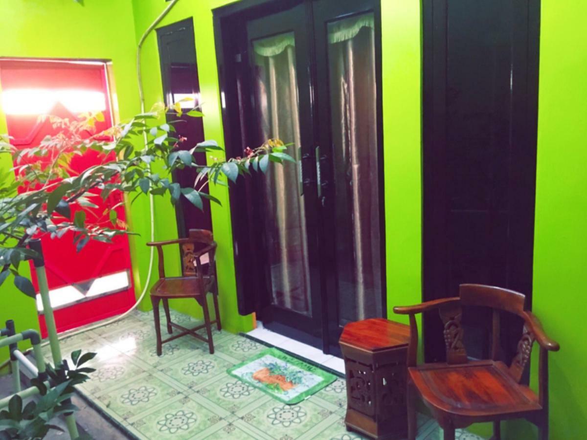 Aini Home Stay Ternate Zewnętrze zdjęcie