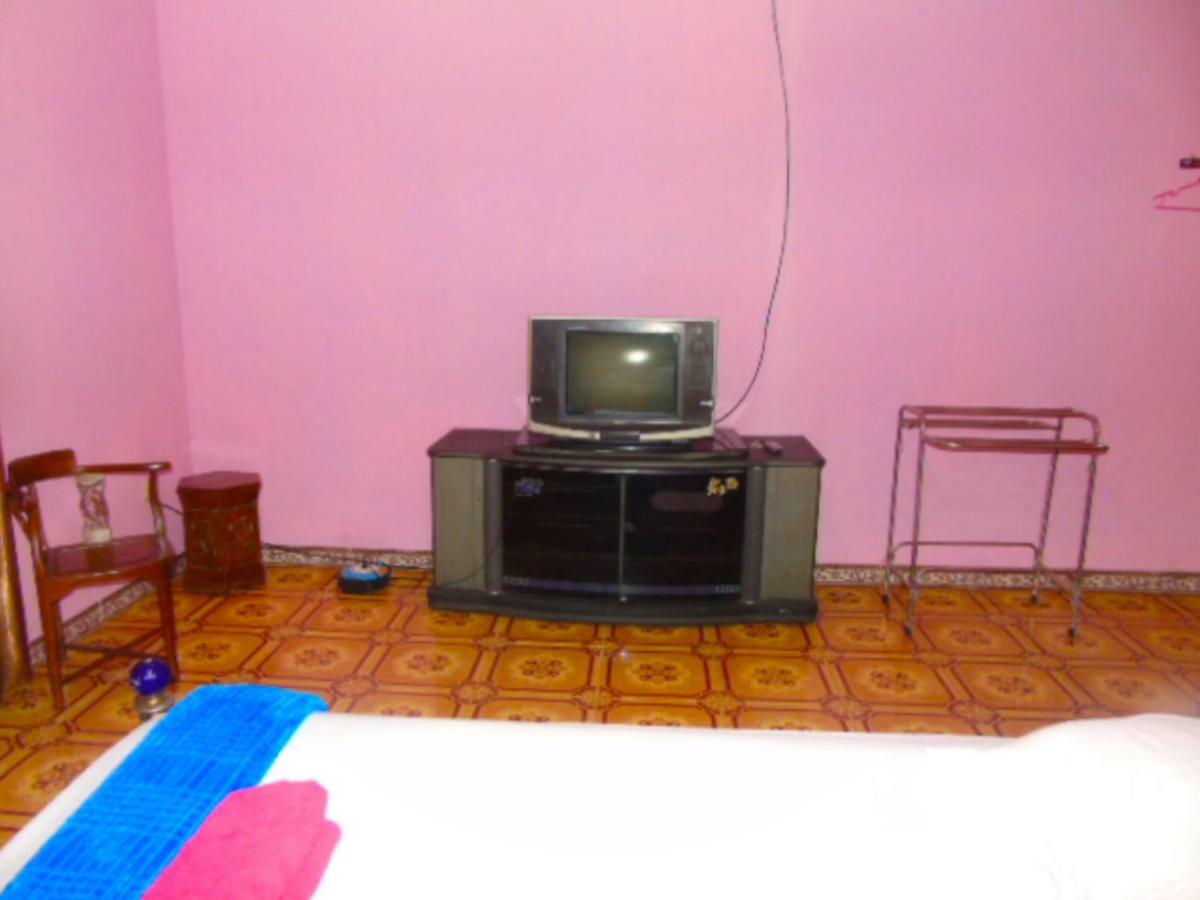 Aini Home Stay Ternate Zewnętrze zdjęcie